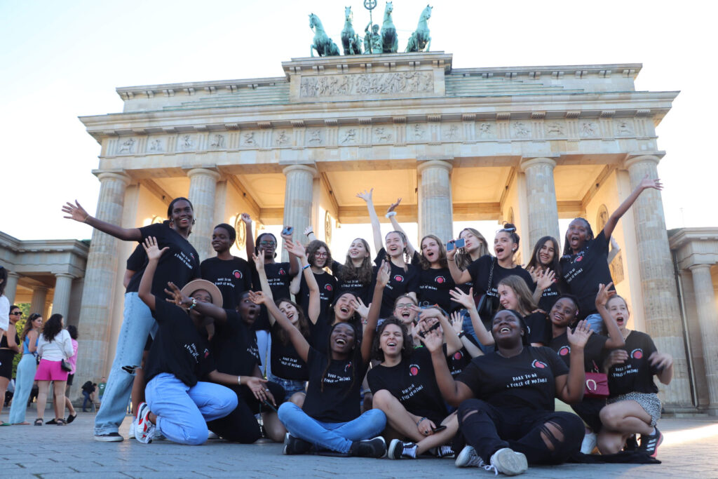 578f054e-9ffc-4ea9-8bee-4b0d5b9151d3 (1)